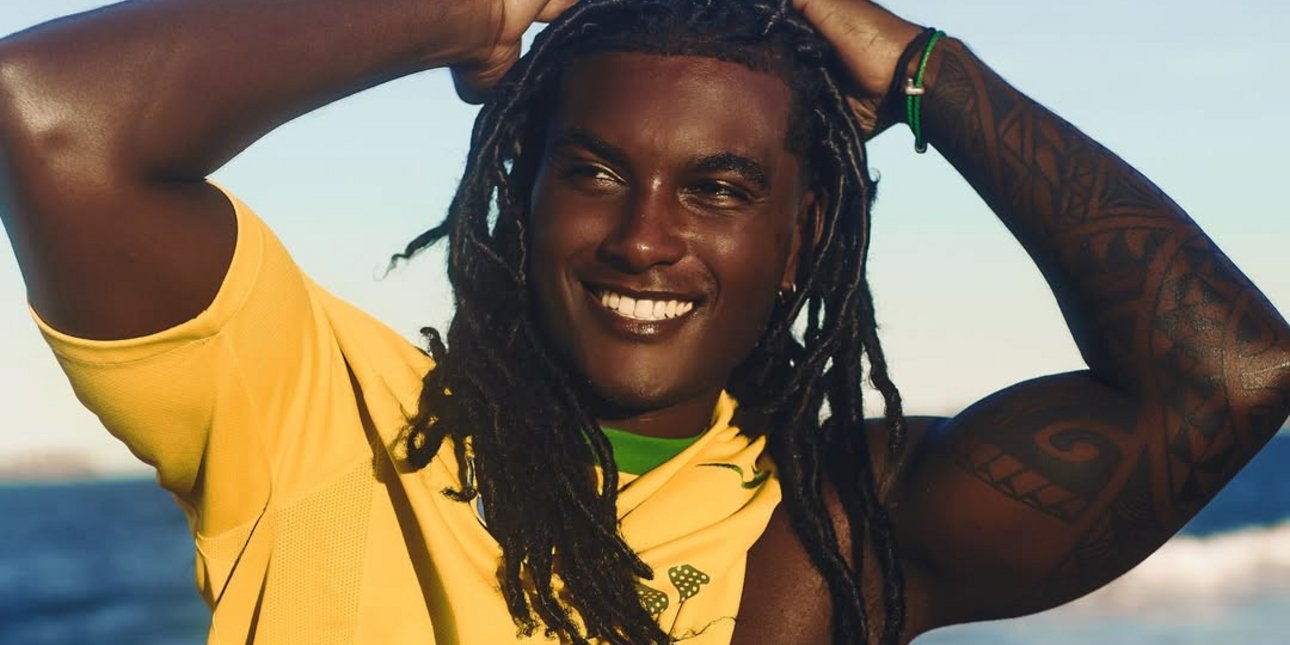 Από το μετρό, στις πασαρέλες -Απέλυσαν Βραζιλιάνο σεκιουριτά γιατί ήταν «υπερβολικά ωραίος», η viral στιγμή που του άλλαξε τη ζωή