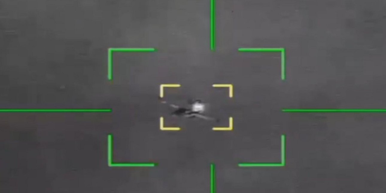 To Ιράν δημοσίευσε βίντεο από την κατάρριψη του αμερικανικού αεροσκάφους A-10 Warthog κοντά στα Στενά του Ορμούζ [βίντεο]