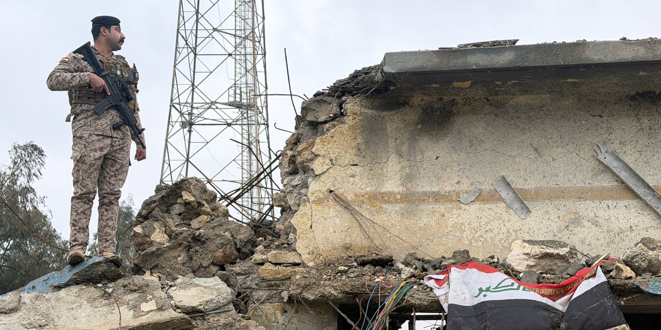 Wall Street Journal: Οι ΗΠΑ τιμωρούν το Ιράκ για να το αναγκάσουν να διαλύσει τις φιλοϊρανικές πολιτοφυλακές