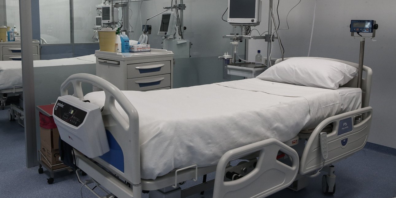 Κρήτη: Διασωληνωμένος στη ΜΕΘ νοσηλεύεται 33χρονος οδηγός -Αυτοκίνητο συγκρούστηκε με τράκτορα