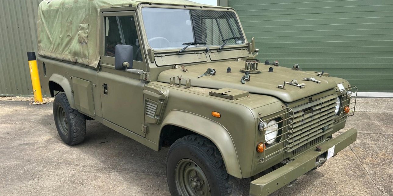 Τα διαμάντια του βρετανικού στρατού βγαίνουν στο σφυρί -Πώς θα αποκτήσεις ένα από αυτά