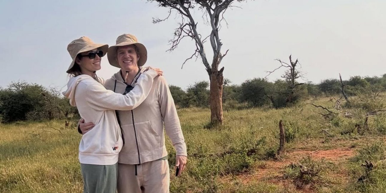 Μαριέττα Χρουσαλά και Λέων Πατίτσας για σαφάρι στην Αφρική με τα παιδιά τους [εικόνες]