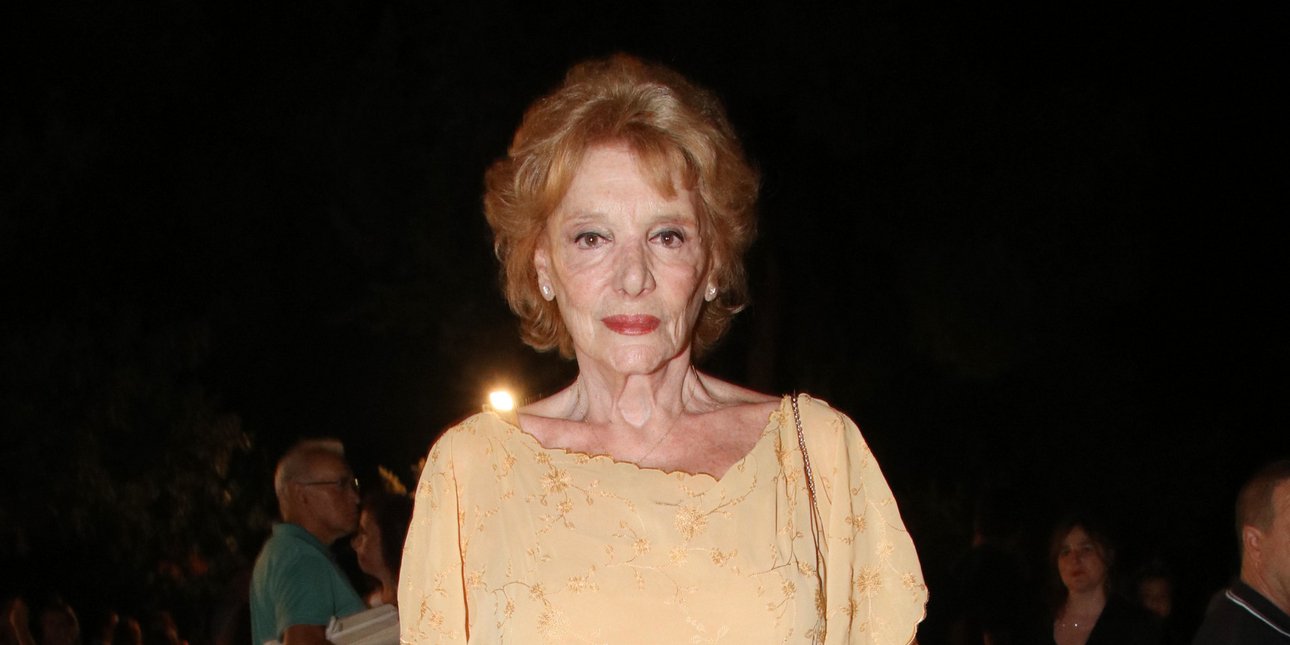 Μάρω Κοντού: «Η γιαγιά μου είπε ότι ήμουν ένα που@@@κι και γύρισε την πλάτη της» -Τι αποκάλυψε η ηθοποιός για τη ζωή της