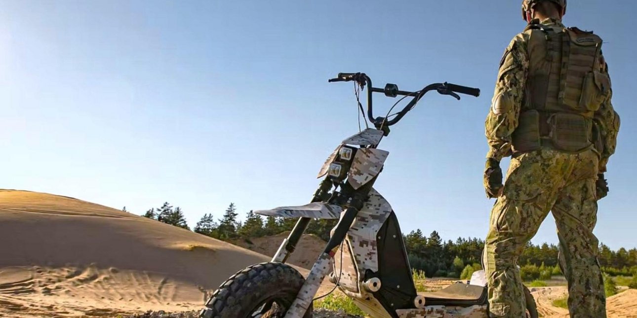 Το νέο «όπλο» των Ουκρανών είναι τα πατίνια -Πώς και γιατί ρίχνονται στη μάχη