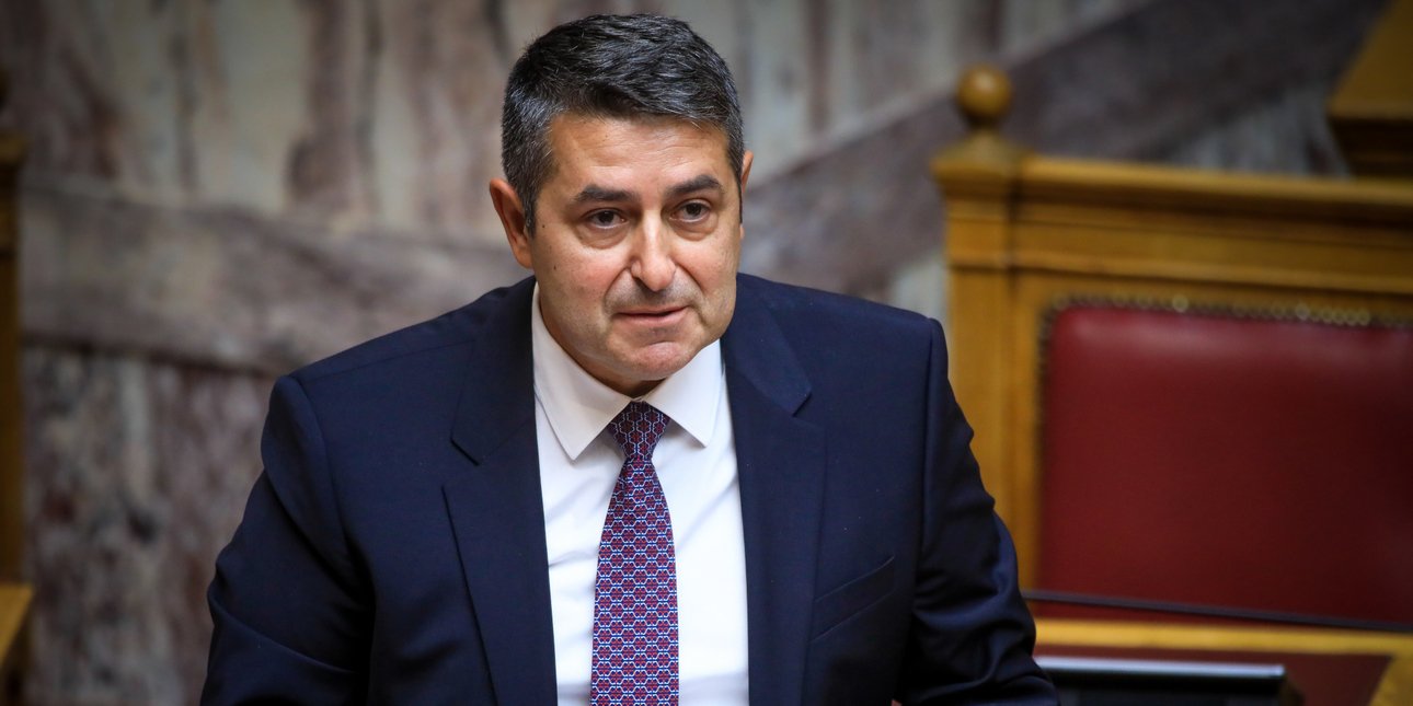 Ο Γιώργος Μυλωνάκης λιποθύμησε στο Μαξίμου, μεταφέρθηκε στον Ευαγγελισμό