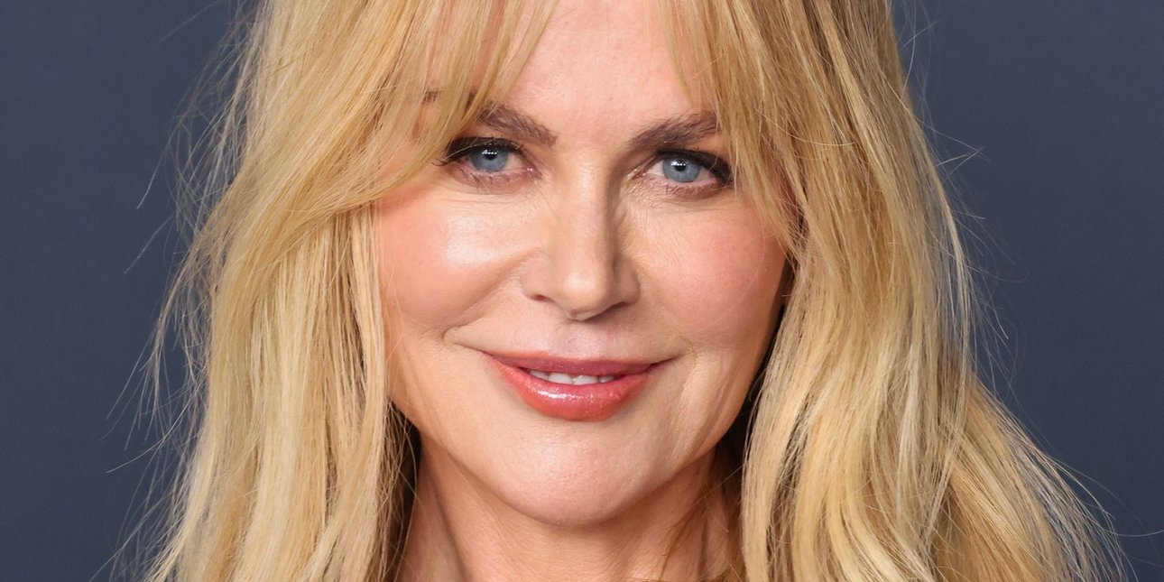 Νέα ατυχής στιγμή της Νικόλ Κίντμαν: Το αχτένιστο μαλλί της πρόδωσε την περούκα της