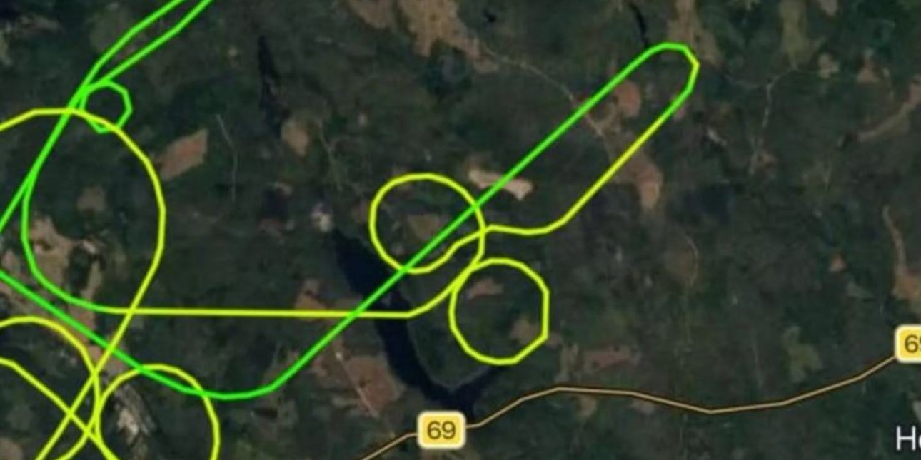 Love is in the air: «Ερωτιάρηδες» δόκιμοι αεροπόροι «σχεδίασαν» τεράστια ανδρικά μόρια και καρδιές στον ουρανό -Viral εικόνες