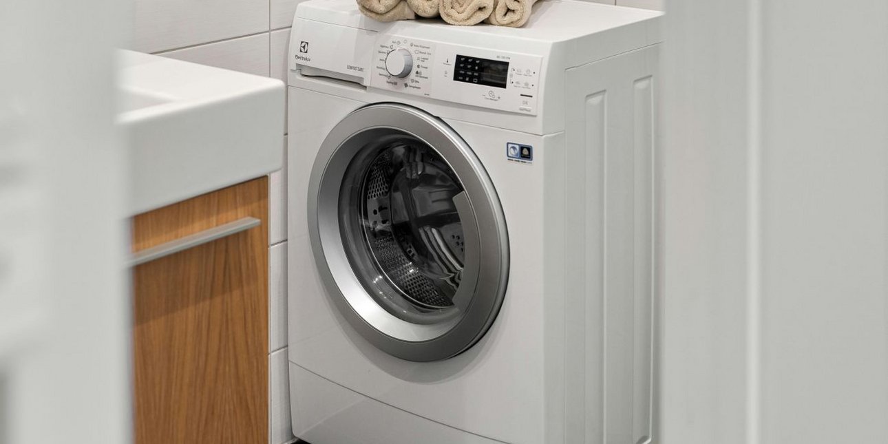 Γιατί το πλυντήριο «τραντάζεται» ανεξέλεγκτα; 6 αιτίες και πώς να το διορθώσετε