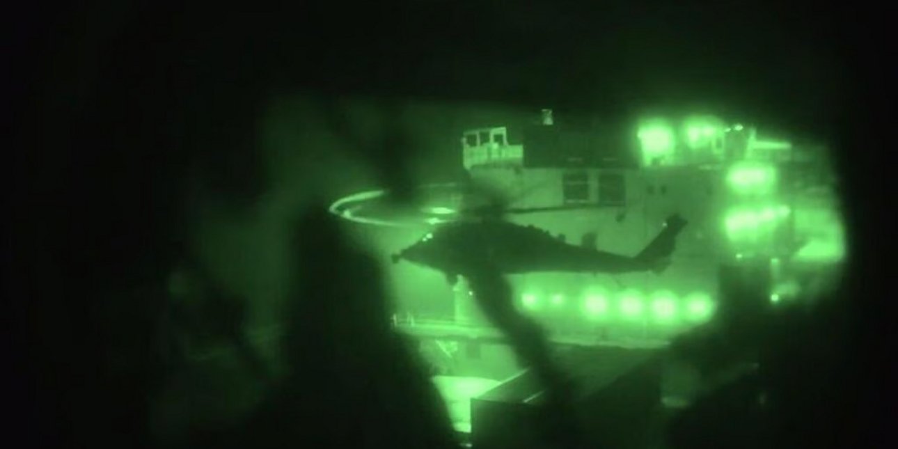 Tο ρεσάλτο των Αμερικανών πεζοναυτών στο ιρανικό πλοίο -Βίντεο από την επιχείρηση