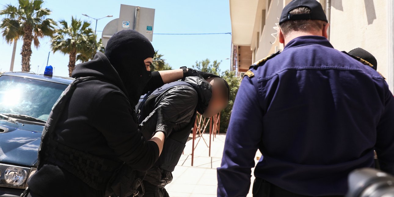 Άγιος Δημήτριος: Ελεύθεροι μέχρι τη δίκη τους οι τρεις φίλοι του 20χρονου κατηγορούμενου