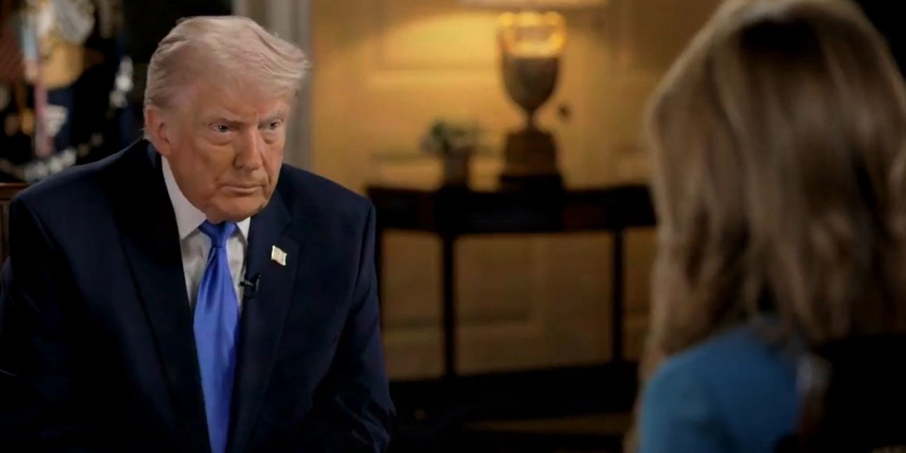 «Δεν είμαι βιαστής, ούτε παιδόφιλος»: Έξαλλος ο Τραμπ με δημοσιογράφο του CBS με αφορμή το μανιφέστο του δράστη