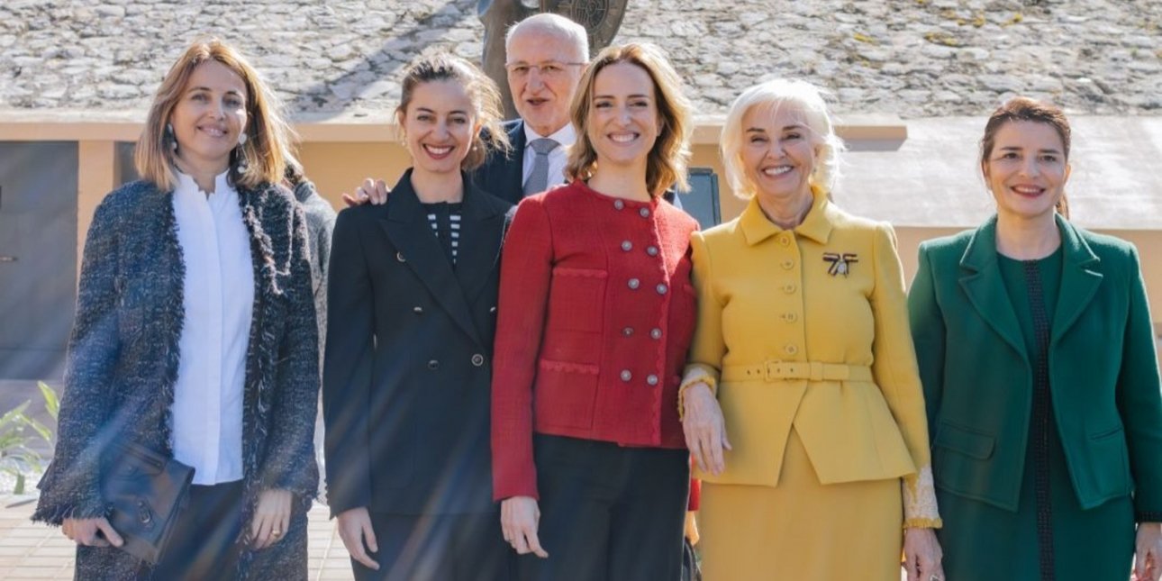 Βαλένθια: Ο μεγιστάνας Χουάν Ρόιγκ με τις τέσσερις κόρες και μια αυτοκρατορία δημιούργησε την αντίπαλο του Παναθηναϊκού AKTOR