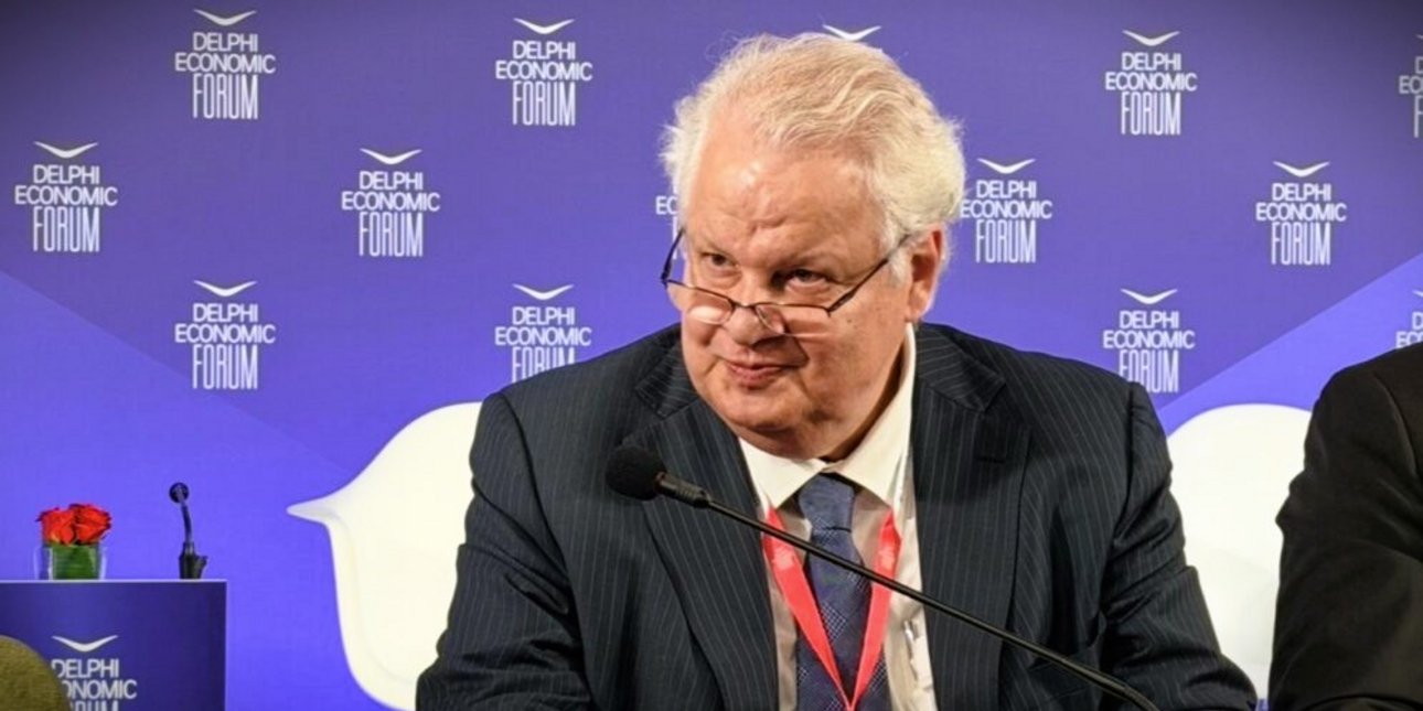 Γιάννης Βάλβης: Από τα deals με Coca-Cola και Pepsi στην εκκρεμότητα της στρατηγικής επένδυσης στη Σαντορίνη