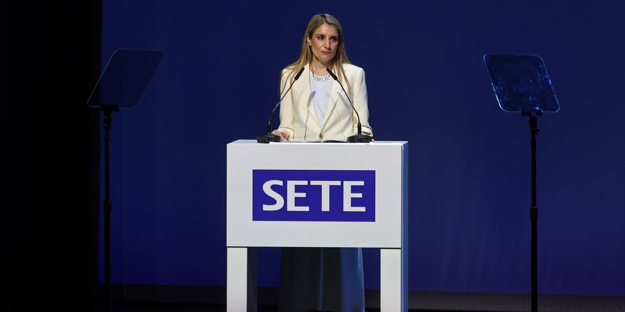 Αγάπη Σμπώκου: Γίνεται η πρώτη γυναίκα πρόεδρος στην ιστορία του ΣΕΤΕ και ξεκινά καθήκοντα με Χωροταξικό