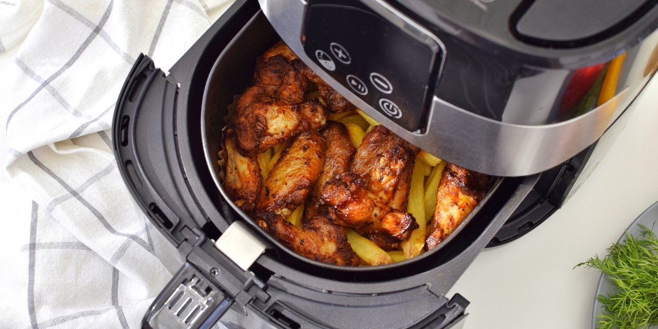 Τα πέντε φαγητά που δεν πρέπει να ψήνετε στο air fryer, σύμφωνα με ειδικό