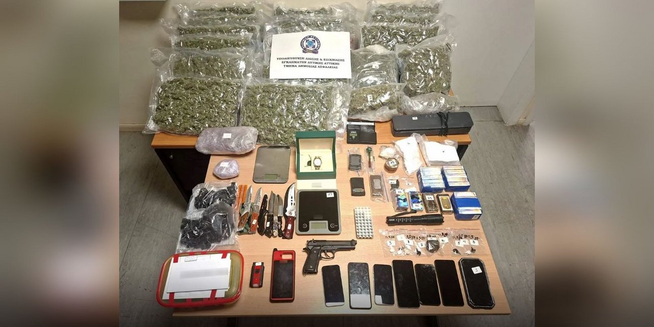 Εξαρθρώθηκε κύκλωμα που έκλεβε αυτοκίνητα και διακινούσε ναρκωτικά σε Αττική και Βοιωτία -18 συλλήψεις [βίντεο]
