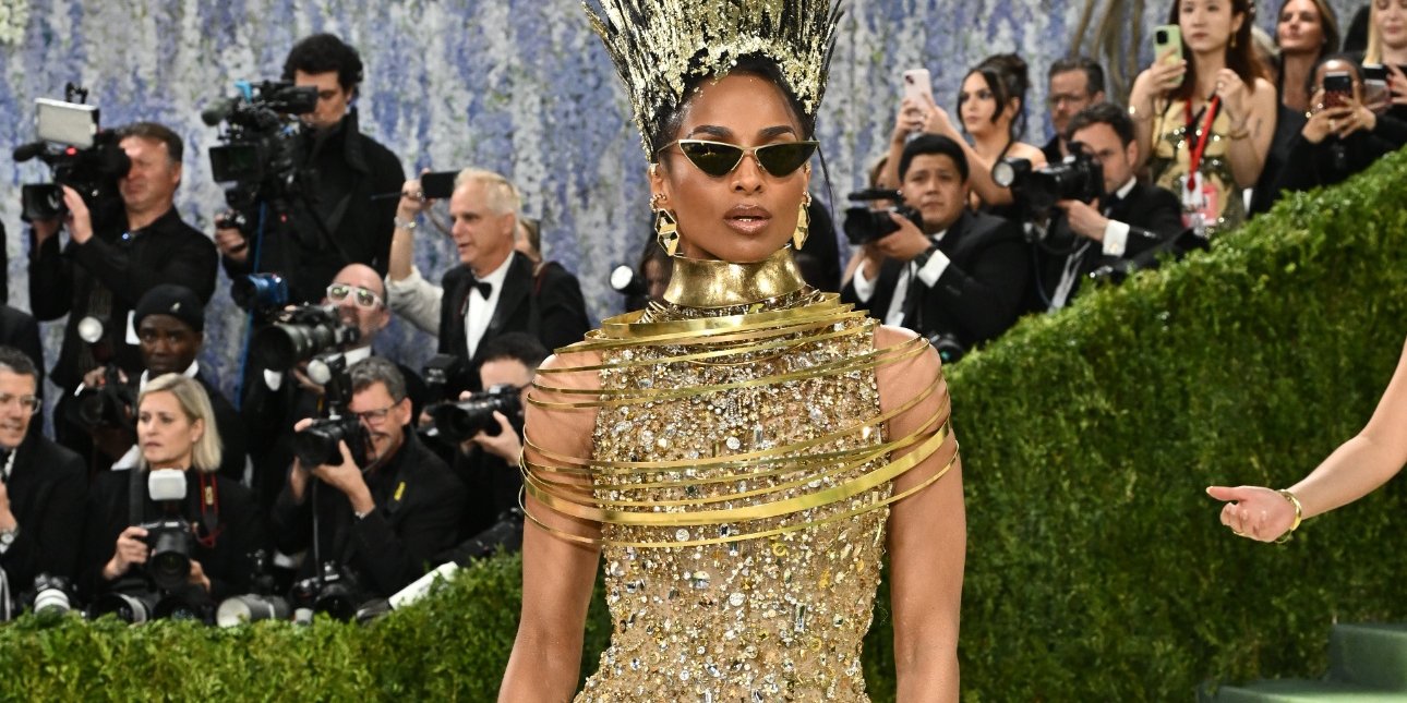 Δύο Ελληνίδες σχεδιάστριες στο Met Gala -Ποιες σταρ «έντυσαν»