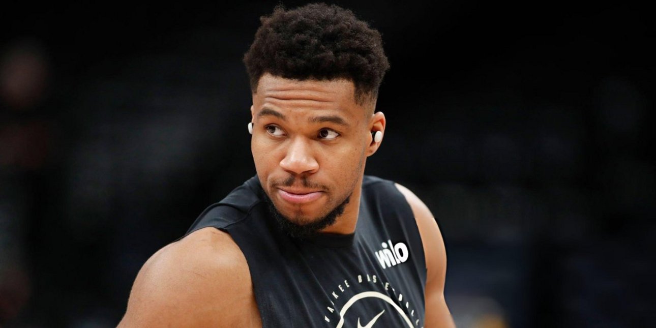 NBA: Τι ισχύει με τον Γιάννη Αντετοκούνμπο και την... πόρτα του trade που ανοίγουν οι Μπακς