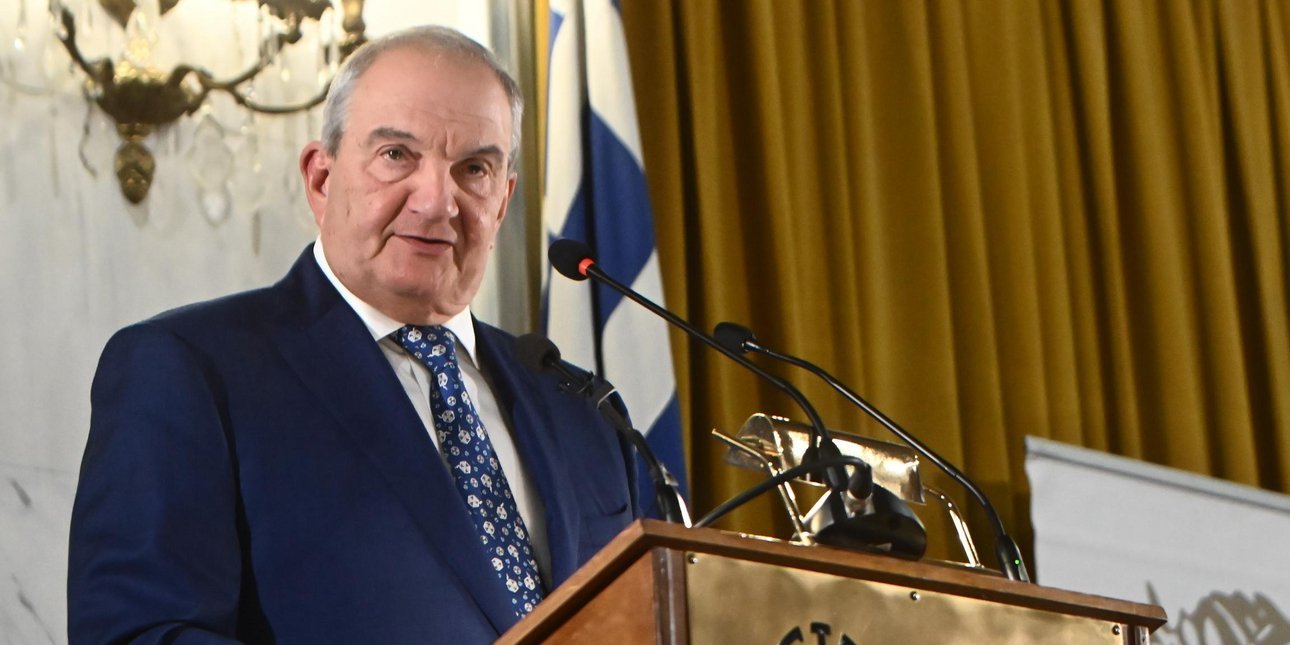 Βέλη Καραμανλή προς Μαξίμου για τον ΟΠΕΚΕΠΕ: Σκανδαλώδης και πελατειακής αντίληψης διαχείριση των κοινοτικών ενισχύσεων