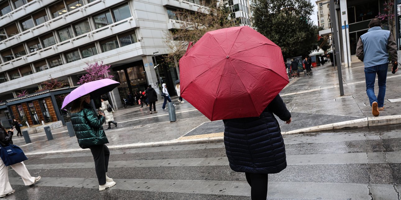 Έρχονται καταιγίδες και χαλάζι: Ποιες ώρες και πού θα βρέξει σήμερα -Και η Αττική στο «μάτι», δείτε χάρτες