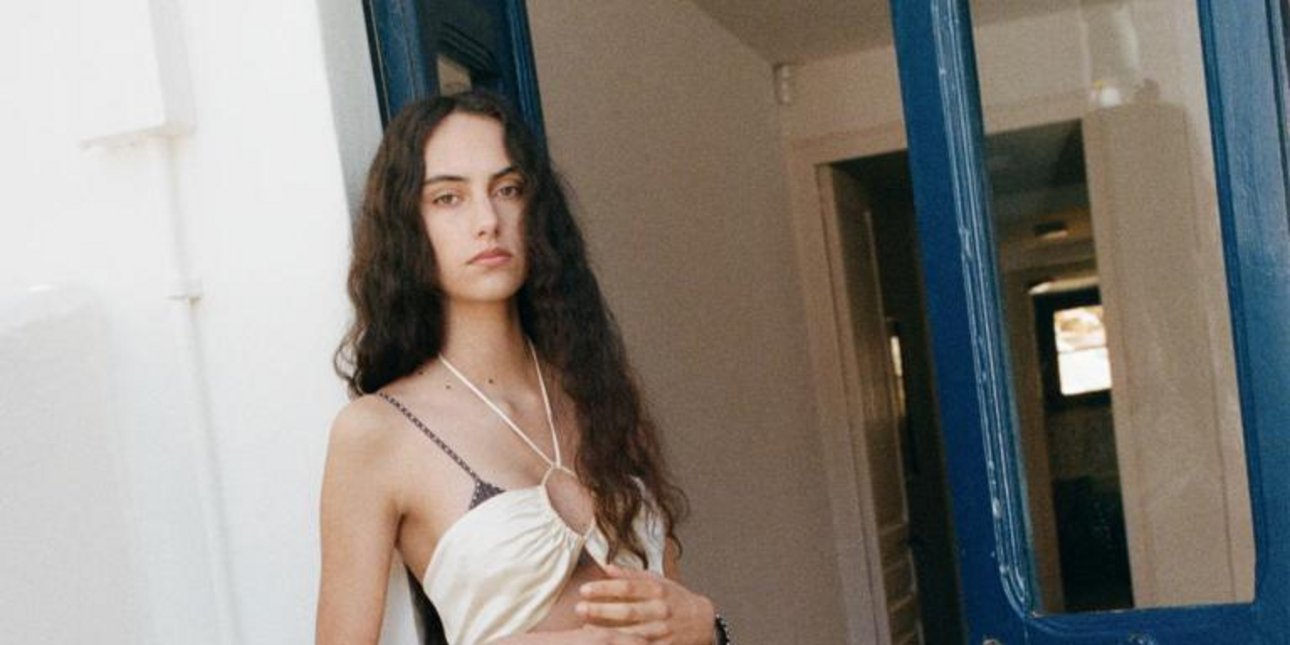 Η boho φούστα από τα Mango που θα φοράτε όλο το καλοκαίρι -Ταιριάζει τέλεια με σανδάλια