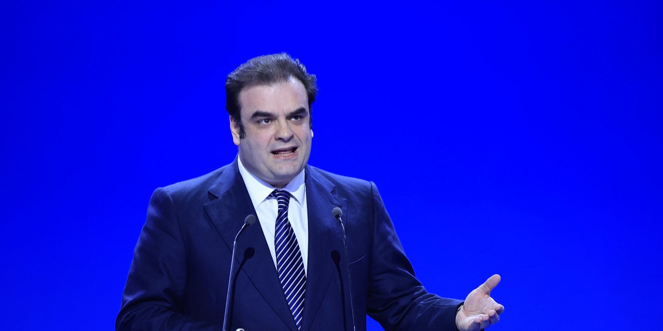 Συνέδριο ΝΔ -Πιερρακάκης: Γυρίσαμε την χώρα στην κανονικότητα και τώρα περνάμε στην Ελλάδα της φιλοδοξίας