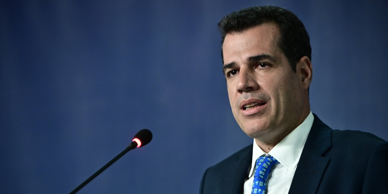 Πλεύρης για Τσίπρα: Εγώ δεν τον είπα παλιόπαδο, τον είπα καλόπαιδο - Το ΠΑΣΟΚ έχει γίνει ένα αριστερό κόμμα