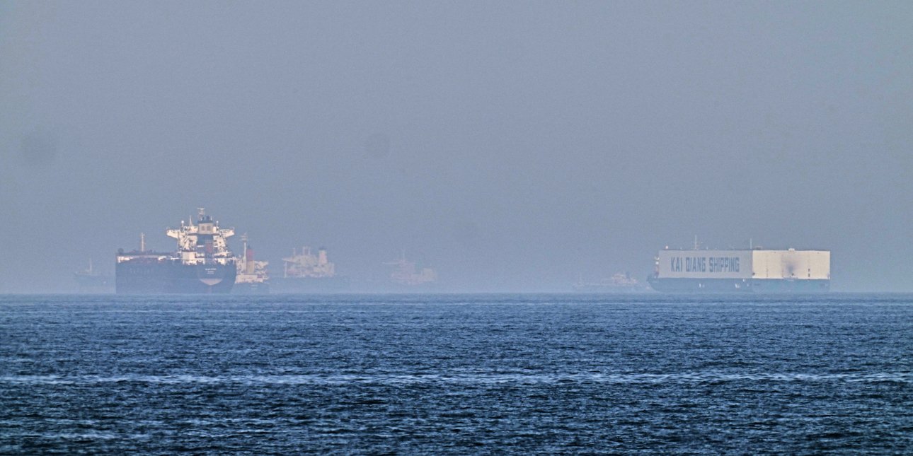 Ιράν: Η Τεχεράνη επέτρεψε σε τουλάχιστον 26 πλοία να περάσουν από το Ορμούζ το τελευταίο 24ωρο