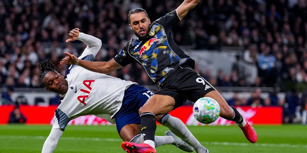 Τότεναμ-Λιντς 1-1: Χαμένη ευκαιρία για τους «πετεινούς», τους το... χάλασαν από την άσπρη βούλα τα «παγώνια»