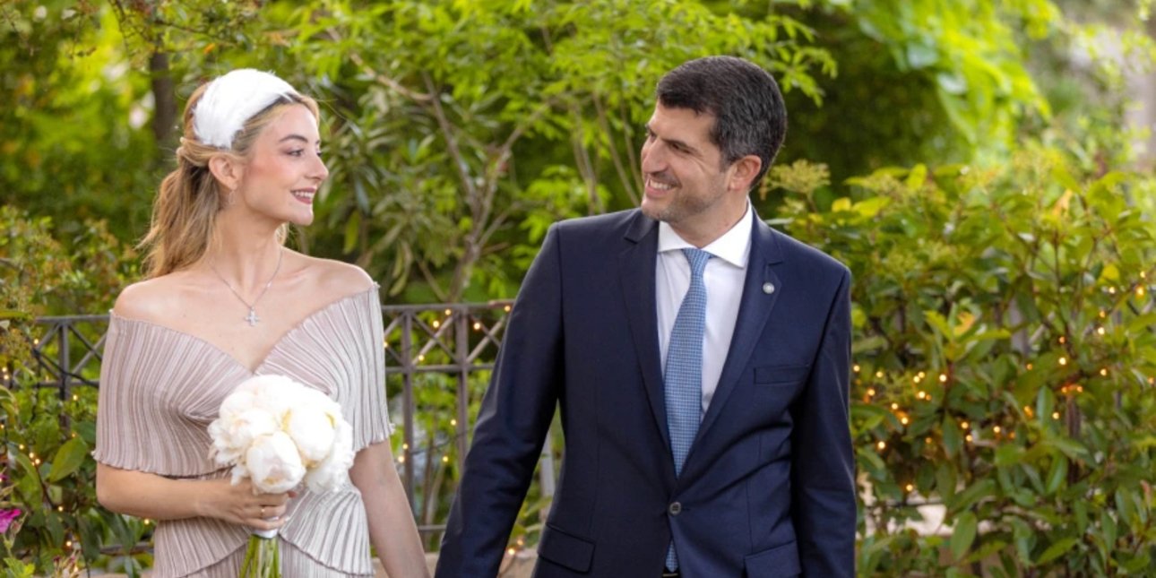 Παντρεύτηκε με πολιτικό γάμο ο Δήμαρχος Κηφισιάς, Βασίλης Ξυπολυτάς