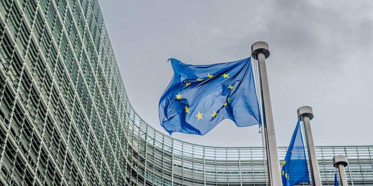 Μεγάλη ανατροπή στην Ευρώπη -Τι θα συμβεί με τους κινητήρες βενζίνης