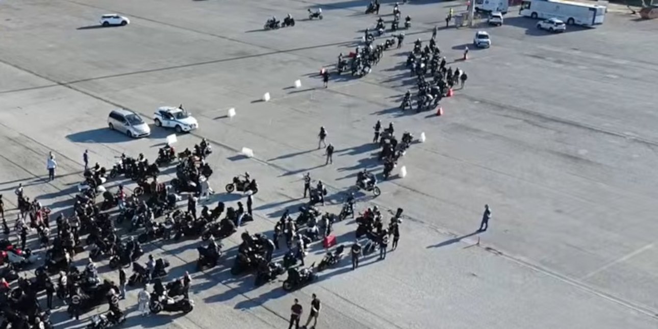 Έφτασαν οι πρώτοι μηχανόβιοι των Hells Angels στο λιμάνι της Ηγουμενίτσας -5.000 άτομα αναμένονται στην περιοχή [βίντεο]