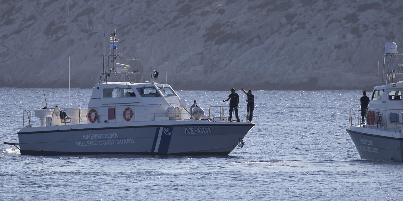 Βυθίστηκε ρυμουλκούμενο πλοίο στη Σίφνο, σώοι οι 2 επιβαίνοντες