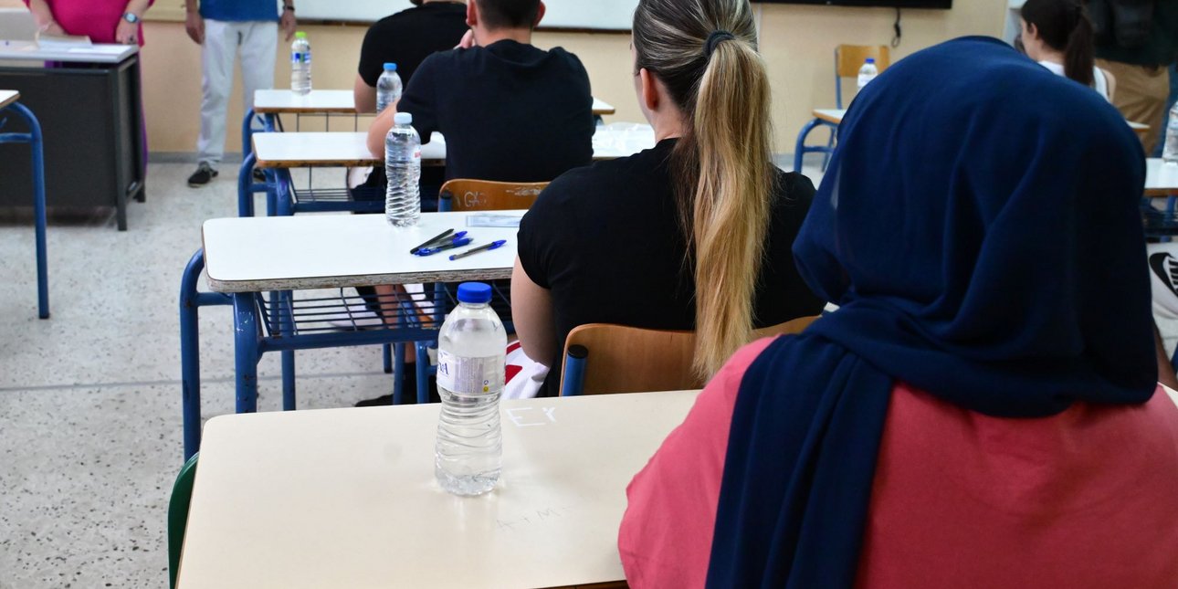 Πανελλαδικές Εξετάσεις: Μαθήματα ειδικότητας δίνουν σήμερα οι υποψήφιοι των ΕΠΑΛ