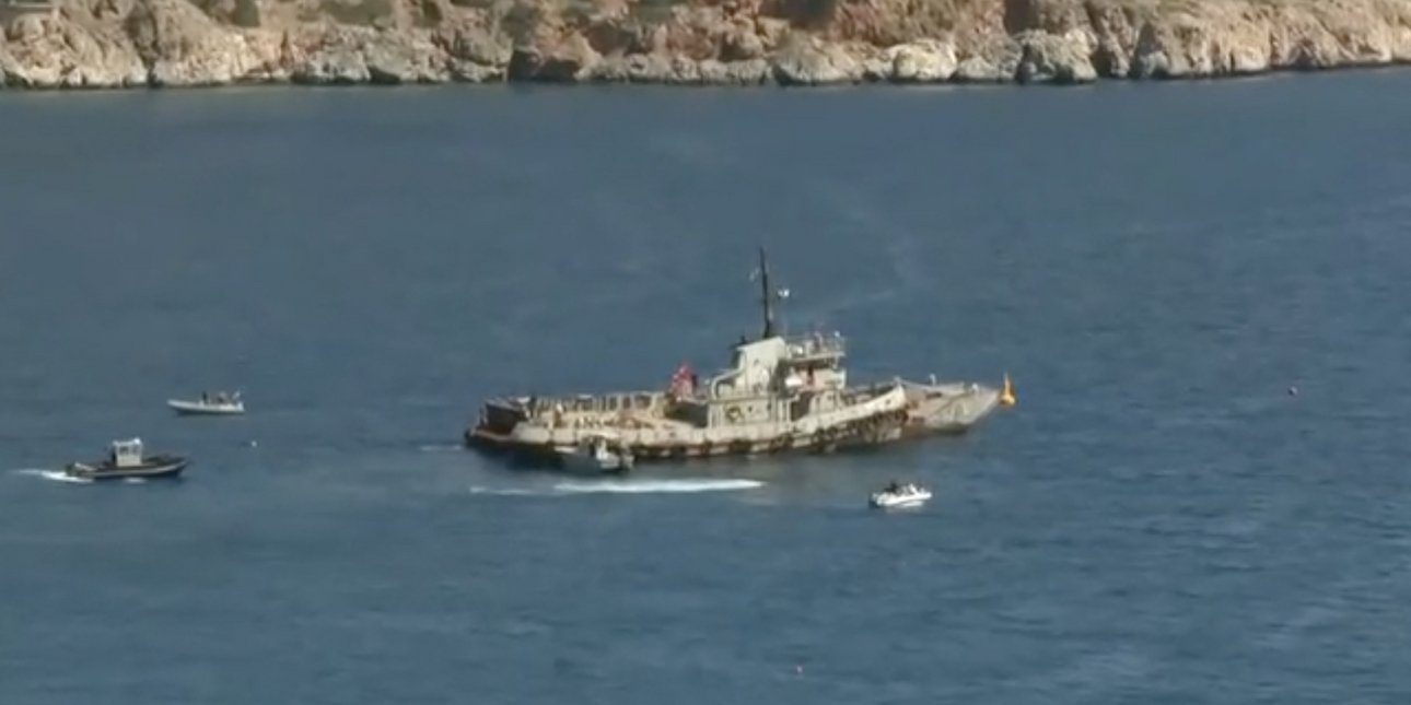Θα βυθίσουν πολεμικό πλοίο στα Χανιά για να γίνει καταδυτικό