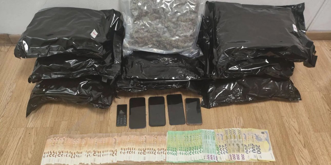 Κατασχέθηκαν πάνω από εννέα κιλά υδροπονικής κάνναβης στην Αθήνα