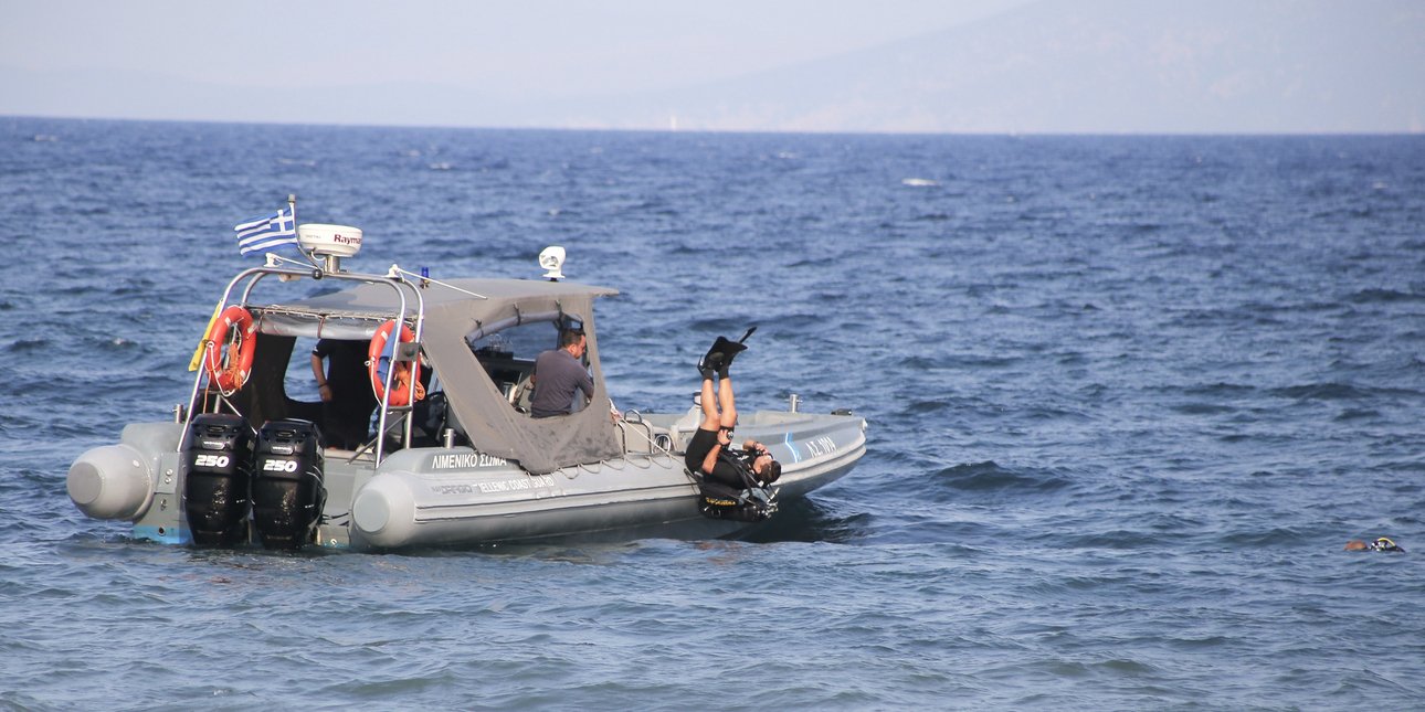 Σύμη: Βρέθηκαν σώοι επτά επιβαίνοντες του ιστιοπλοϊκού -Αναζητείται ακόμη ένας, συνεχίζονται οι έρευνες