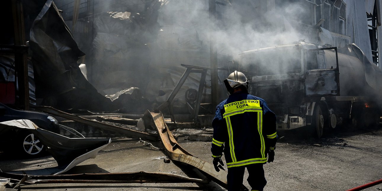 Στον Εισαγγελέα σήμερα οι συλληφθέντες για την έκρηξη στο εργοστάσιο στα Εξαμίλια