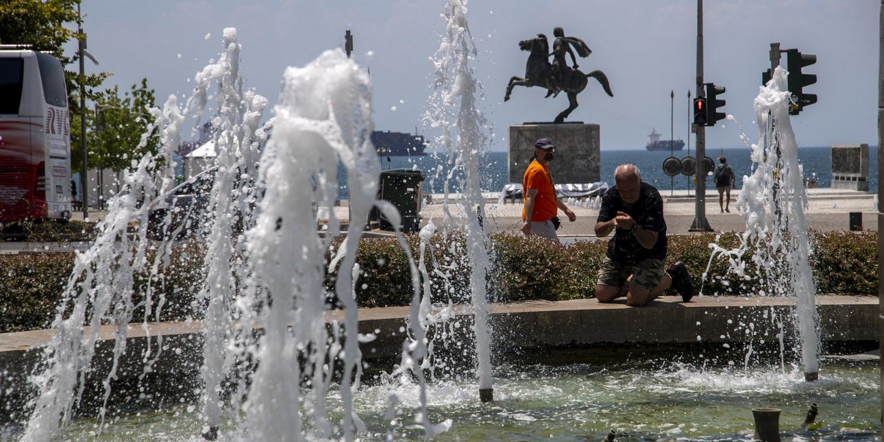 Greece braces for 37°C heat and renewed gale-force winds through late August