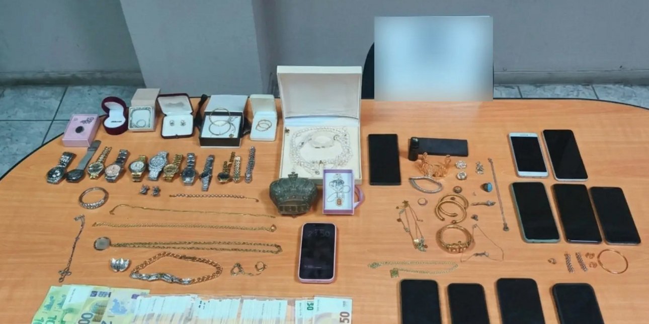 Από τα ευρήματα της ΕΛ.ΑΣ. για τη σπείρα που είχε ρημάξει κοσμηματοπωλεία