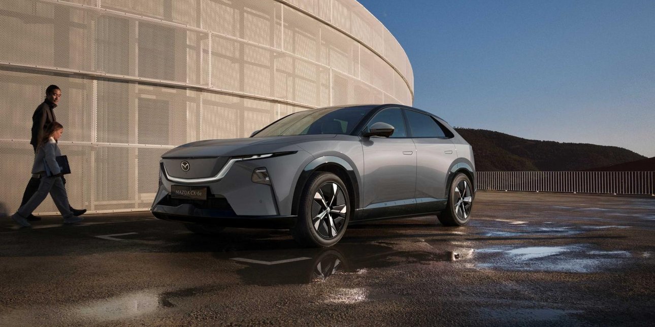 Διαθέσιμο στην ελληνική αγορά το νέο Mazda CX-6e