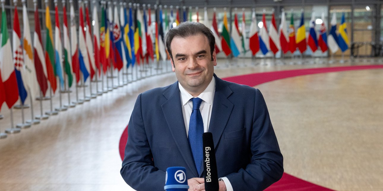 From Crisis to Eurogroup Chief: The Rise of Kyriakos Pierrakakis