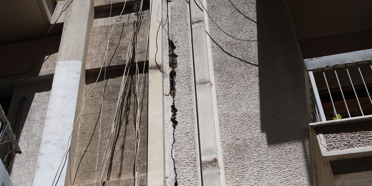 Ρωγμές σε σπίται στην Κυψέλη