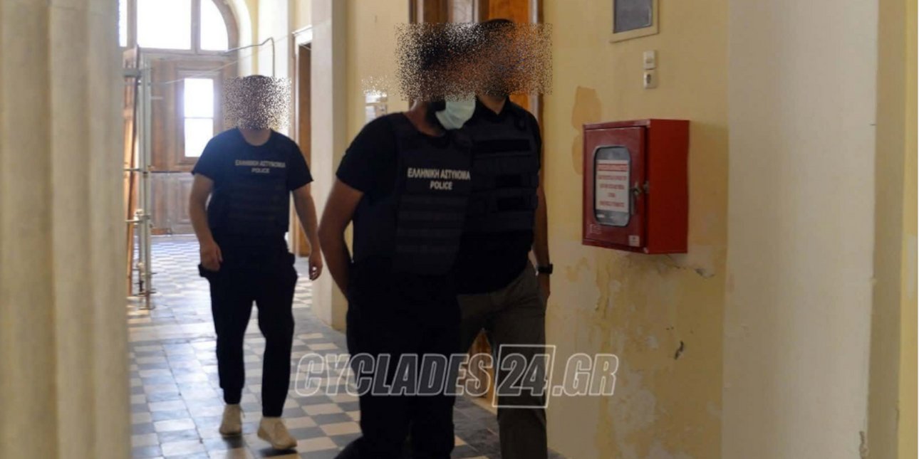 Σύρος: Στον ανακριτή το ζευγάρι για να απολογηθεί για τον θάνατο της διασώστριας -Την ίδια ώρα το τελευταίο αντίο στη 41χρονη