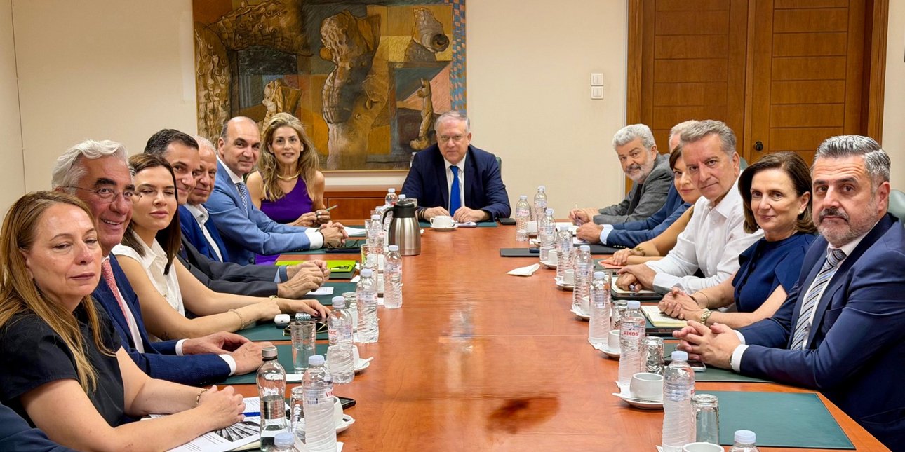 Τάκης Θεοδωρικάκος