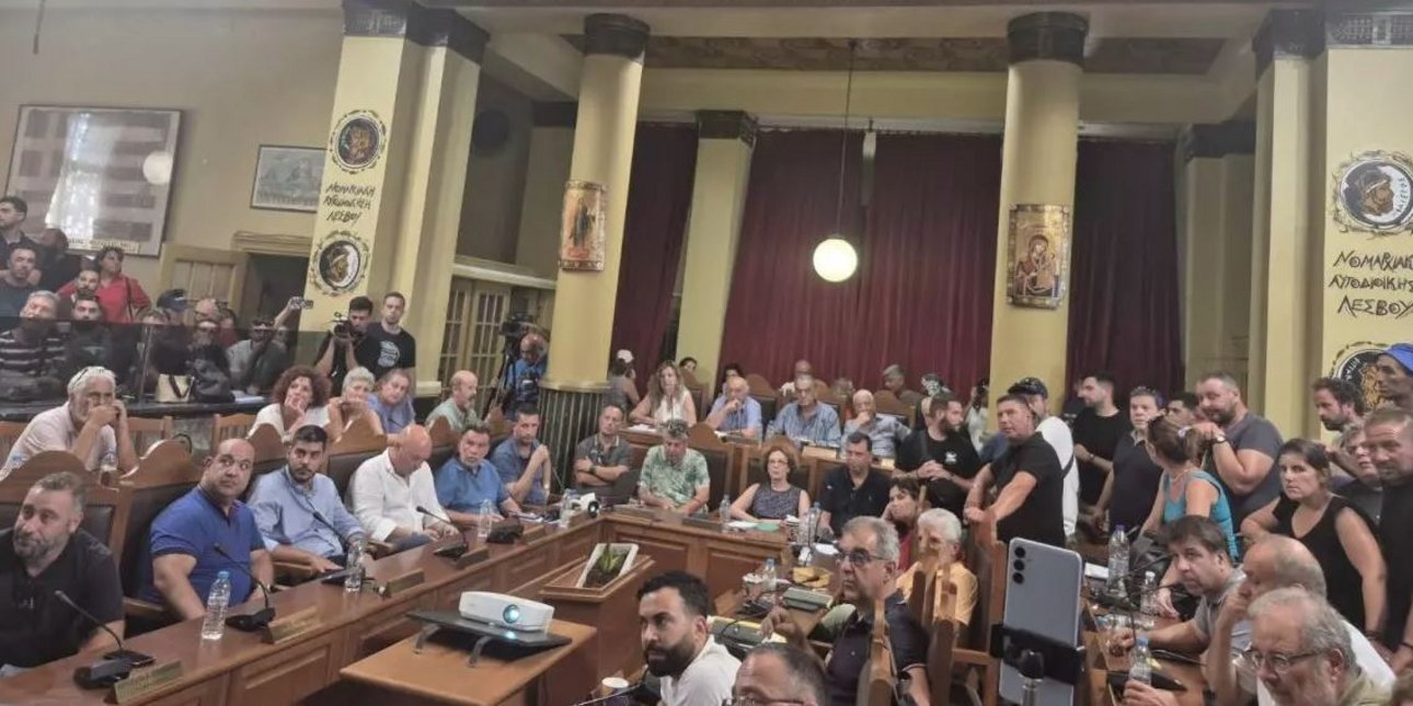 Eνταση στο περιφερειακό συμβούλιο 