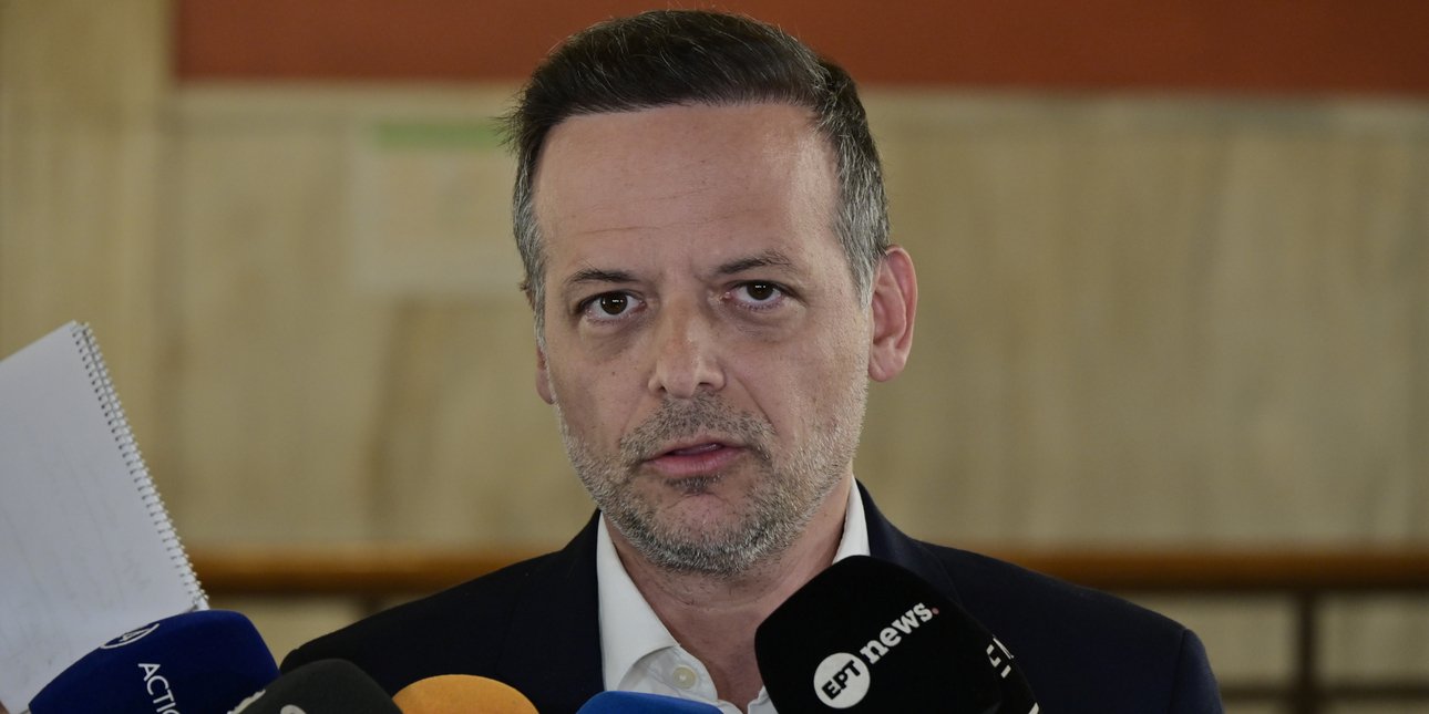 Ο Χάρης Δοούκας 