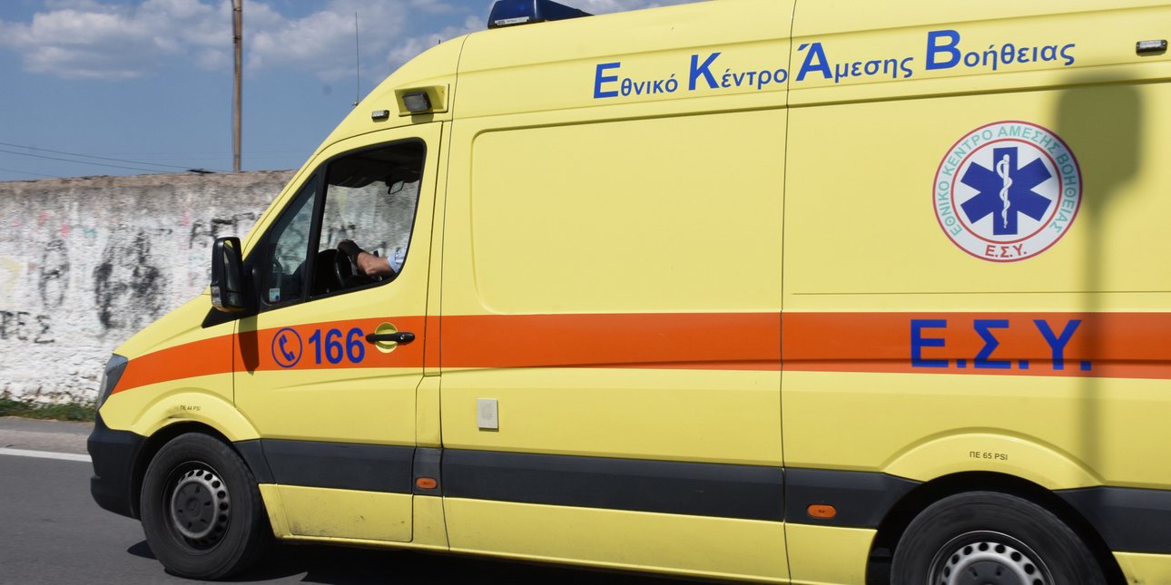 Τροχαίο στο Ηράκλειο: Μητέρα παρασύρθηκε από μηχανή για να σώσει το παιδί της