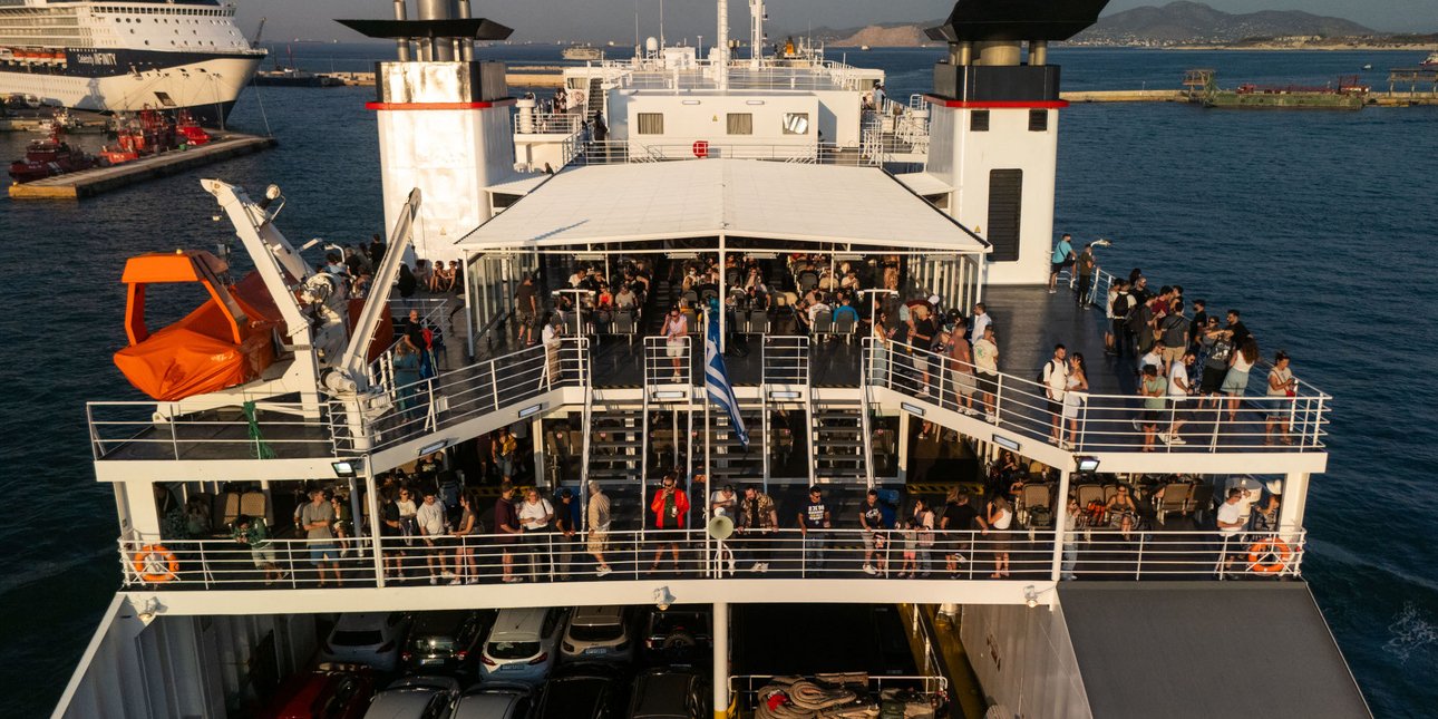 Athens Sees Mass August Exodus as 129,000 Set to Sail From Ports This Weekend