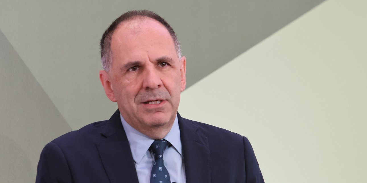 Greek FM: "Peace, But From a Position of Strength" - Rejects "Soft" Turkey Policy Criticism